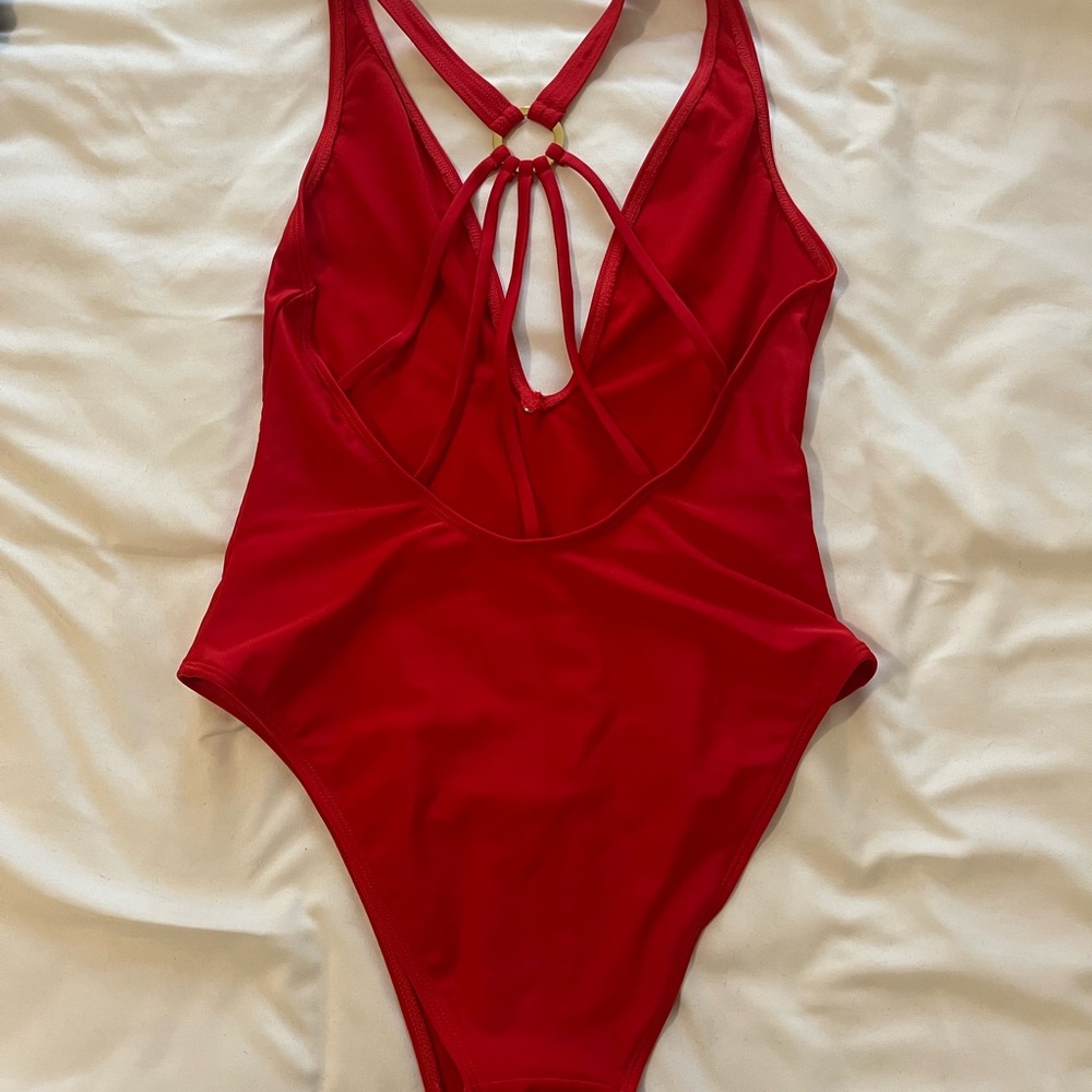 ASOS bathing suit - Picture 2 of 3